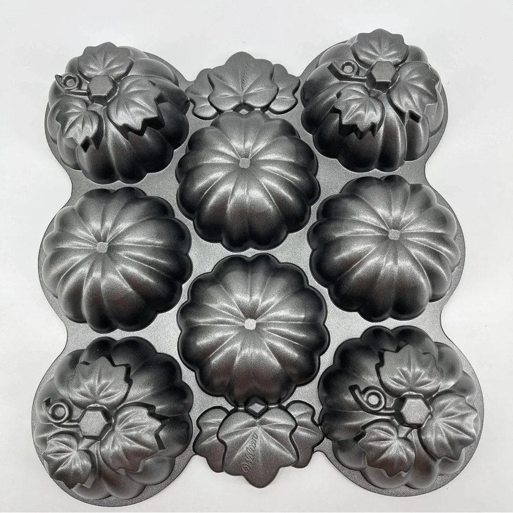WILTON pumpkin patch muffin pans 2 pieces